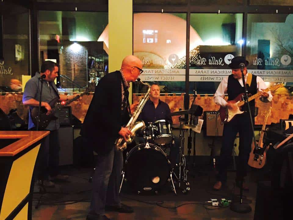 Kitchen & Martini Bar Stella Blu in Nashua, NH